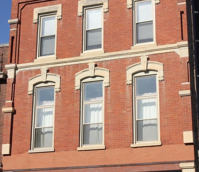 1st image of 1415 N Milwaukee Ave