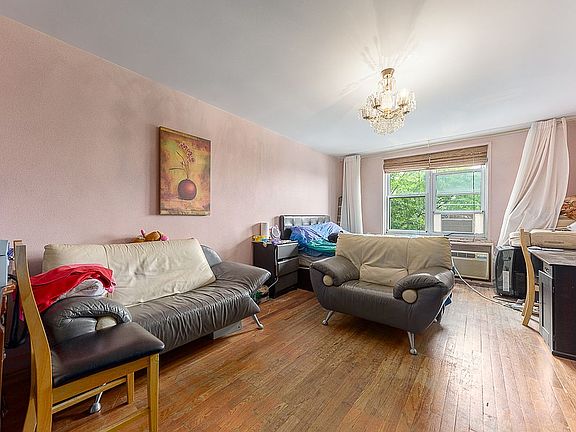 2nd image of 3202 Nostrand Ave APT 6E