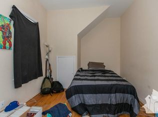 2631 N Halsted Street #Second Floor, Chicago, IL 60614