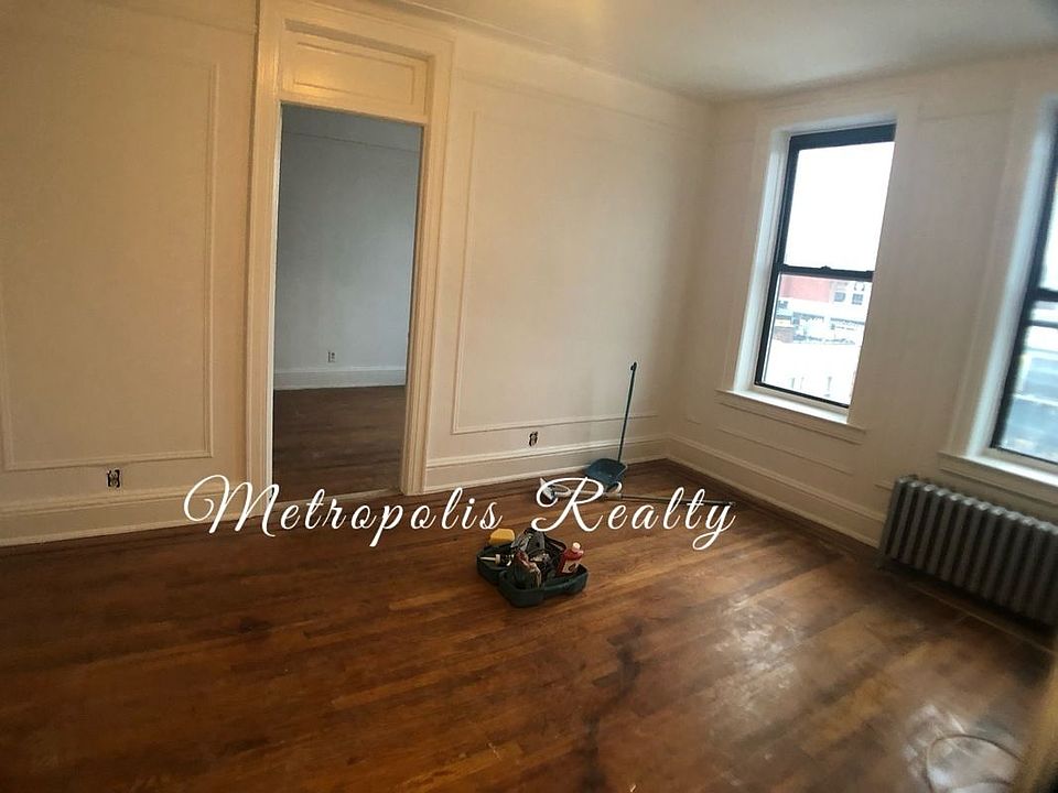 1st image of 3118 Newtown Ave APT D2