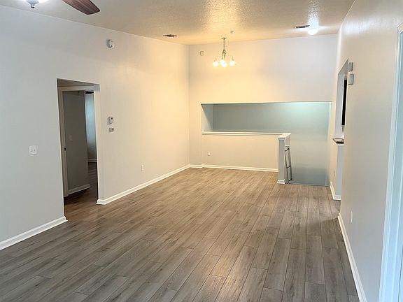 5th image of 13864 Herons Landing Way