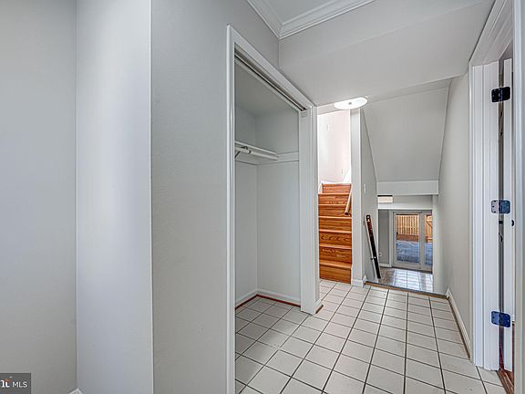 4th image of 6547 River Tweed Ln