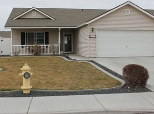 7819 White Bluffs Ct, Pasco, WA
