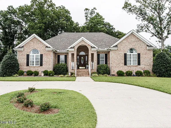 3188 Scarborough Lane, Rocky Mount, NC 27804
