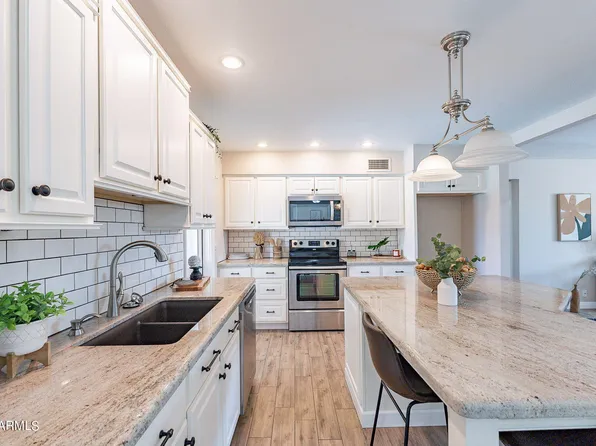 1046 W ENID Avenue, Mesa, AZ 85210