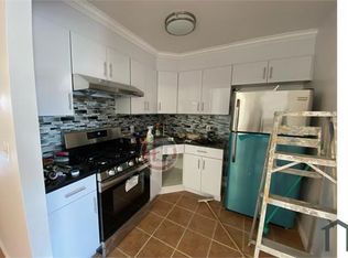 286 Balcom Ave FLOOR 3, Bronx, NY 10465