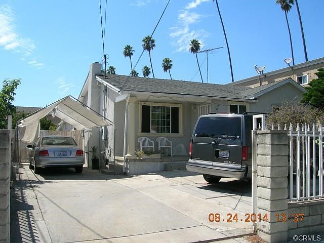 1st image of 3221 Farnsworth Ave