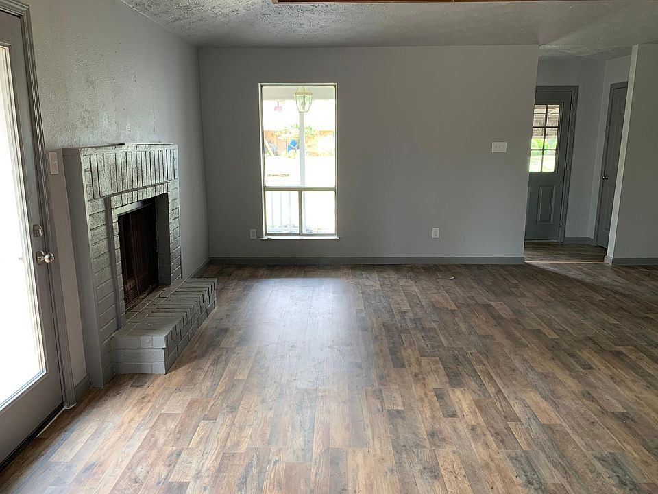 1st image of 9195 Gross St