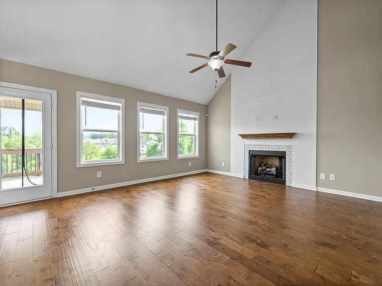 358 Wingfield Dr — Photo 6