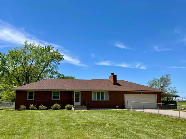 625 SE Baldwin Rd, Topeka, KS 66607