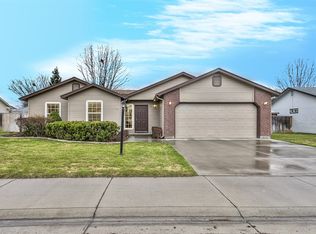 637 W Applegate St, Meridian, ID 83642