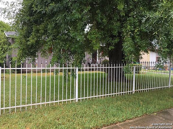 3rd image of 6810 Westlawn Dr