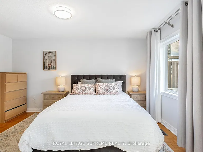 16 Lightbourn Ave — Photo 31