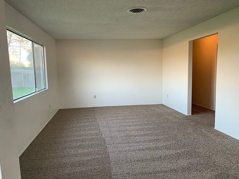3469 Alta Mesa Dr — Photo 14