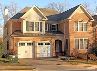 7672 Oak Field Ct, Springfield, VA 22153