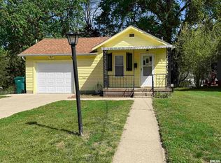 322 E Franklin St, Macomb, IL 61455