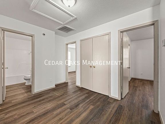 5th image of 111 Josie Pl #B