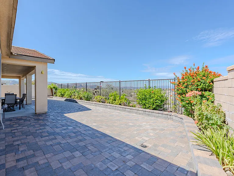 33850 Flood St — Photo 34