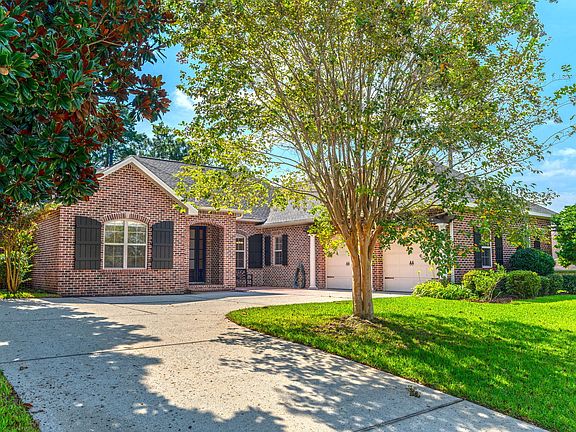 4th image of 300 Grove Park Dr