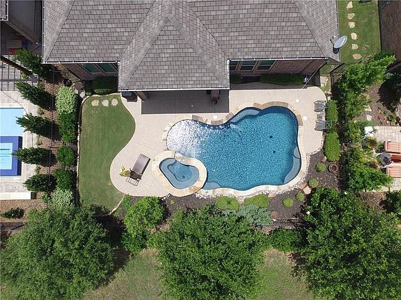 4th image of 5617 Heron Bay Ln