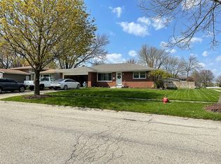6 Margaret Ter, Cary, IL 60013