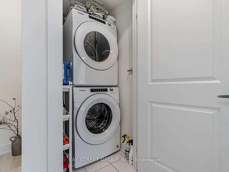 52 Holmes Ave #10 — Photo 13