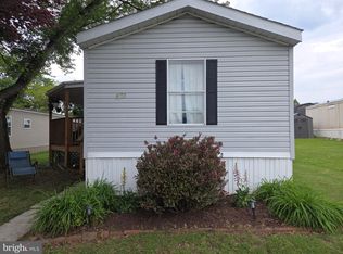 100 Decatur Dr, Grantville, PA 17028