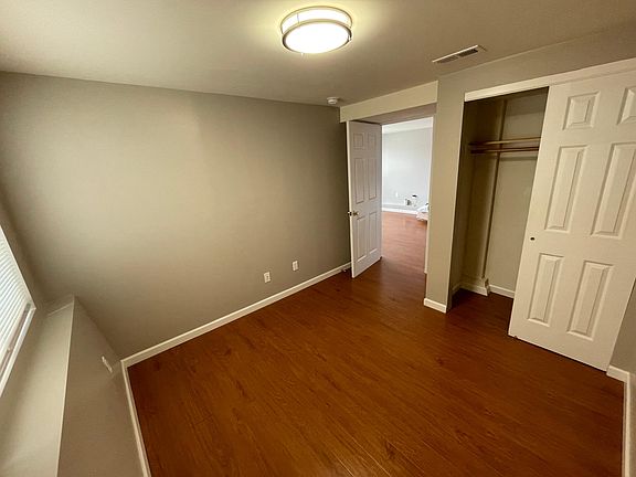 5th image of 64 Shelbourne Ave
