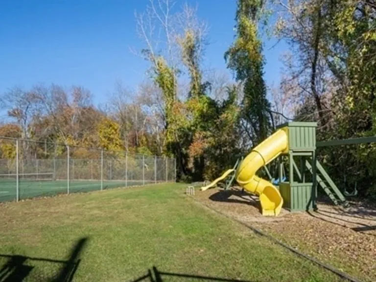22 Westgate Rd #3 — Photo 16