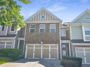 952 Pierce Brennen Dr, Lawrenceville, GA 30043