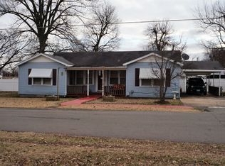 204 E Ash St, Senath, MO 63876