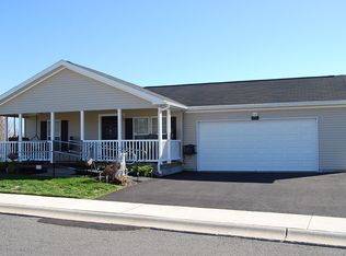 97 Westin Rd, Douglassville, PA 19518