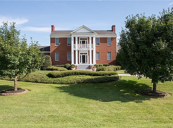 2nd image of 6037 Saddleview Dr
