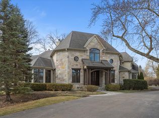 440 Lee Rd, Northbrook, IL 60062