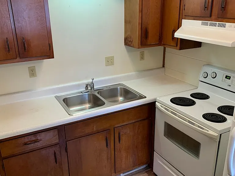 326 W Kenwood Dr #5 — Photo 9