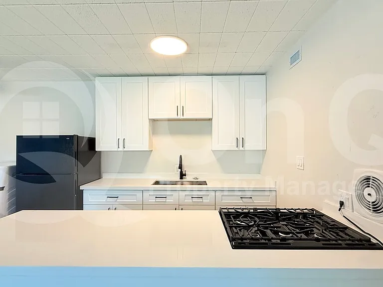 25 E Eva St #1 — Photo 3