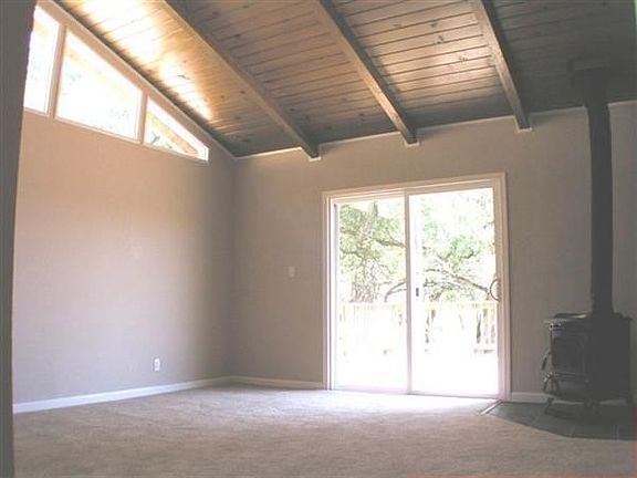 3rd image of 1315 Arrowbee Dr