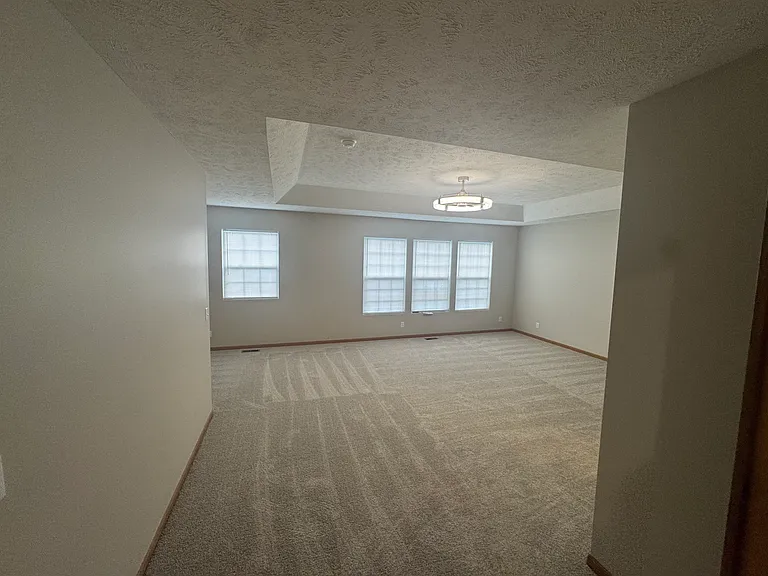 5009 S 194th Ave — Photo 11