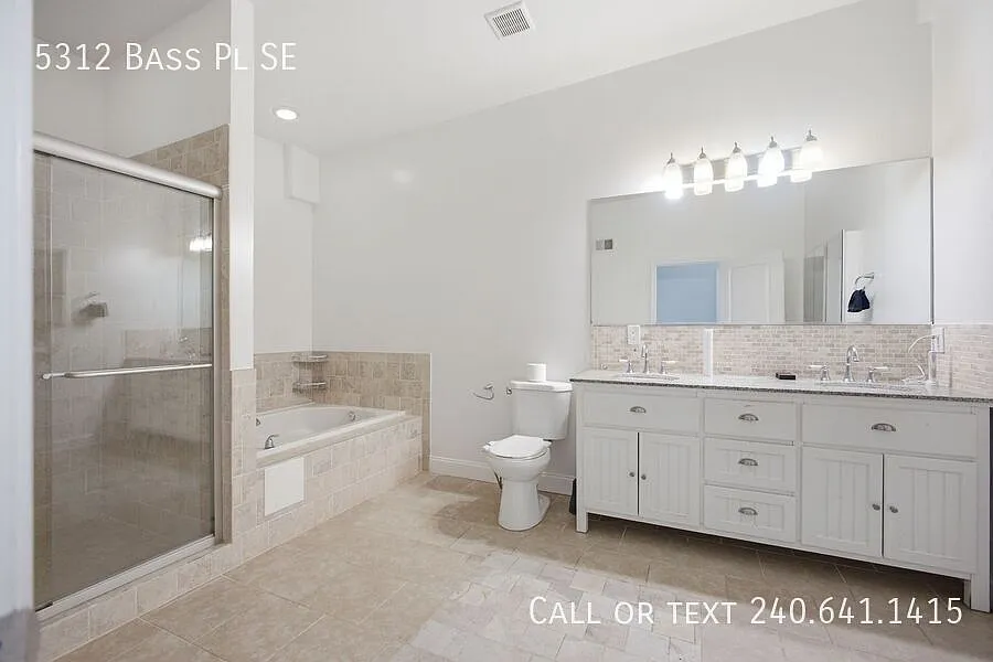 5312 Bass Pl SE
