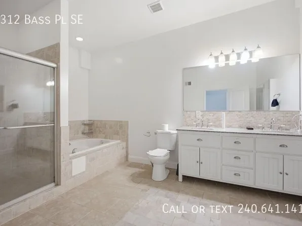 5312 Bass Pl SE, Washington, DC 20019