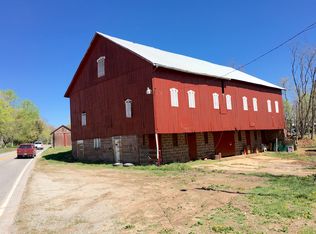 4557 Bull Rd, Dover, PA 17315