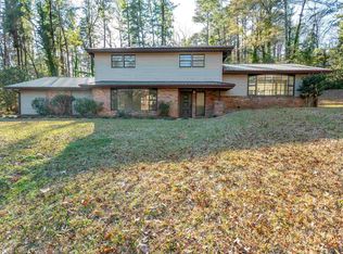 2922 Devon Rd, Bessemer, AL 35023