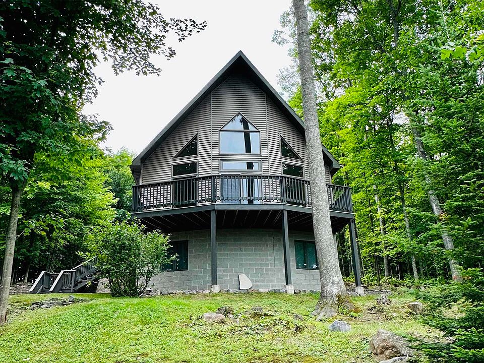 1st image of 208 Shoreline Dr