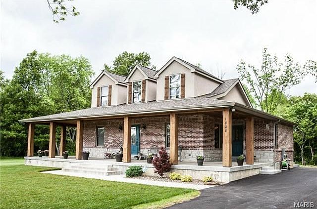 1828 Old Gray Summit Rd.  4.33 Acres - Welcome Home!