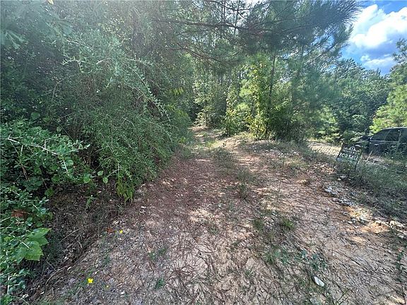 2nd image of Tom Moore Rd