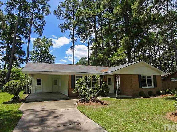 2nd image of 402 Pecan Dr