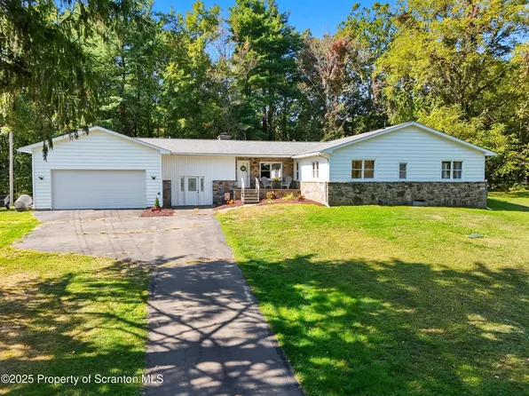 409 Lane Hill Rd, Tunkhannock, PA 18657