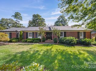 812 Imperial Dr, Gastonia, NC 28054