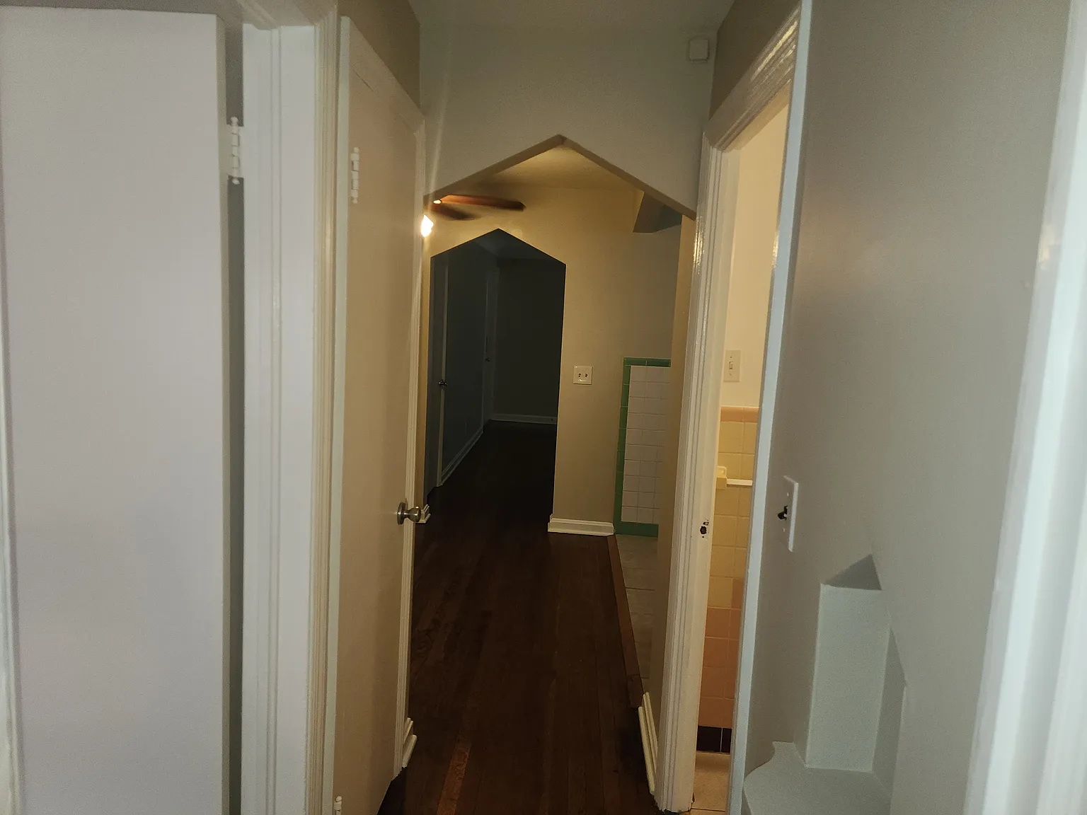 5009 Newfield Ave — Photo 4