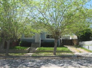305 B St, Taft, CA 93268